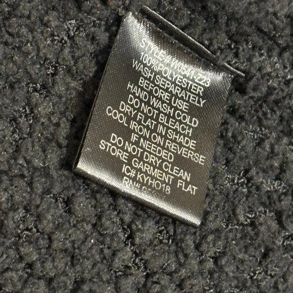 Sanctuary Fleece Sweater - Picture 4 of 4